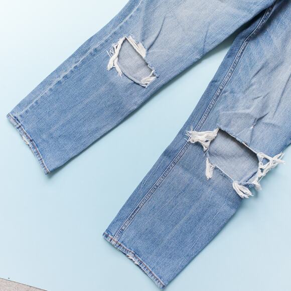 Abercrombie Fitch Ultra High Rise Ankle Straight Curve Love Size 4 Distressed - Picture 3 of 9